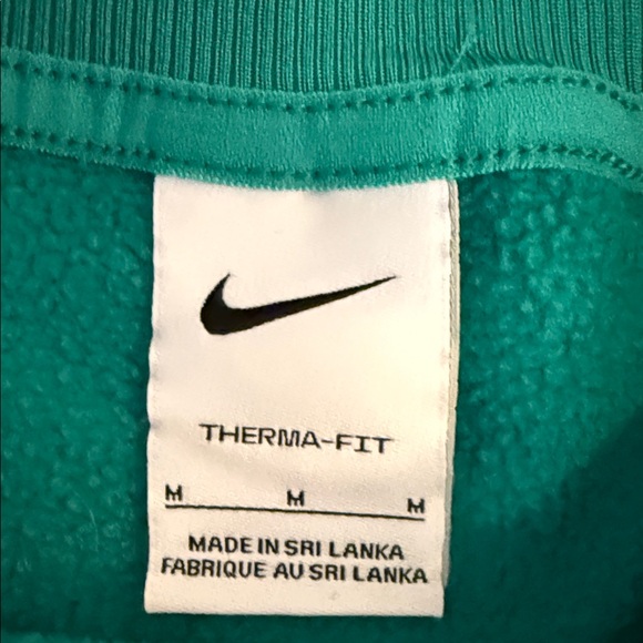 Nike Men's Green Crewneck Sweater - Picture 2 of 3